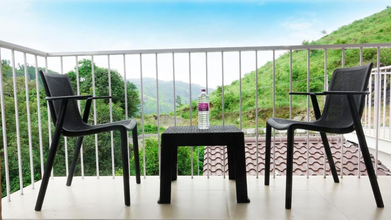 Glashaus By Izan Vagamon Luaran gambar
